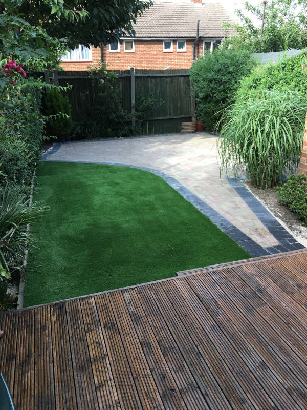 decking landscaping project 03